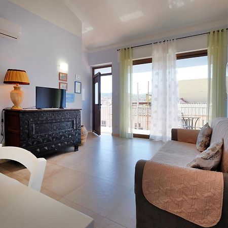 Casa Azzurra - Blue House Otel Teulada Dış mekan fotoğraf