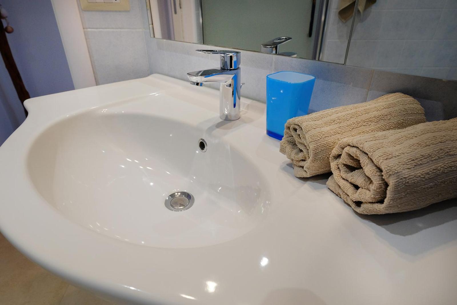 Casa Azzurra - Blue House Otel Teulada Dış mekan fotoğraf