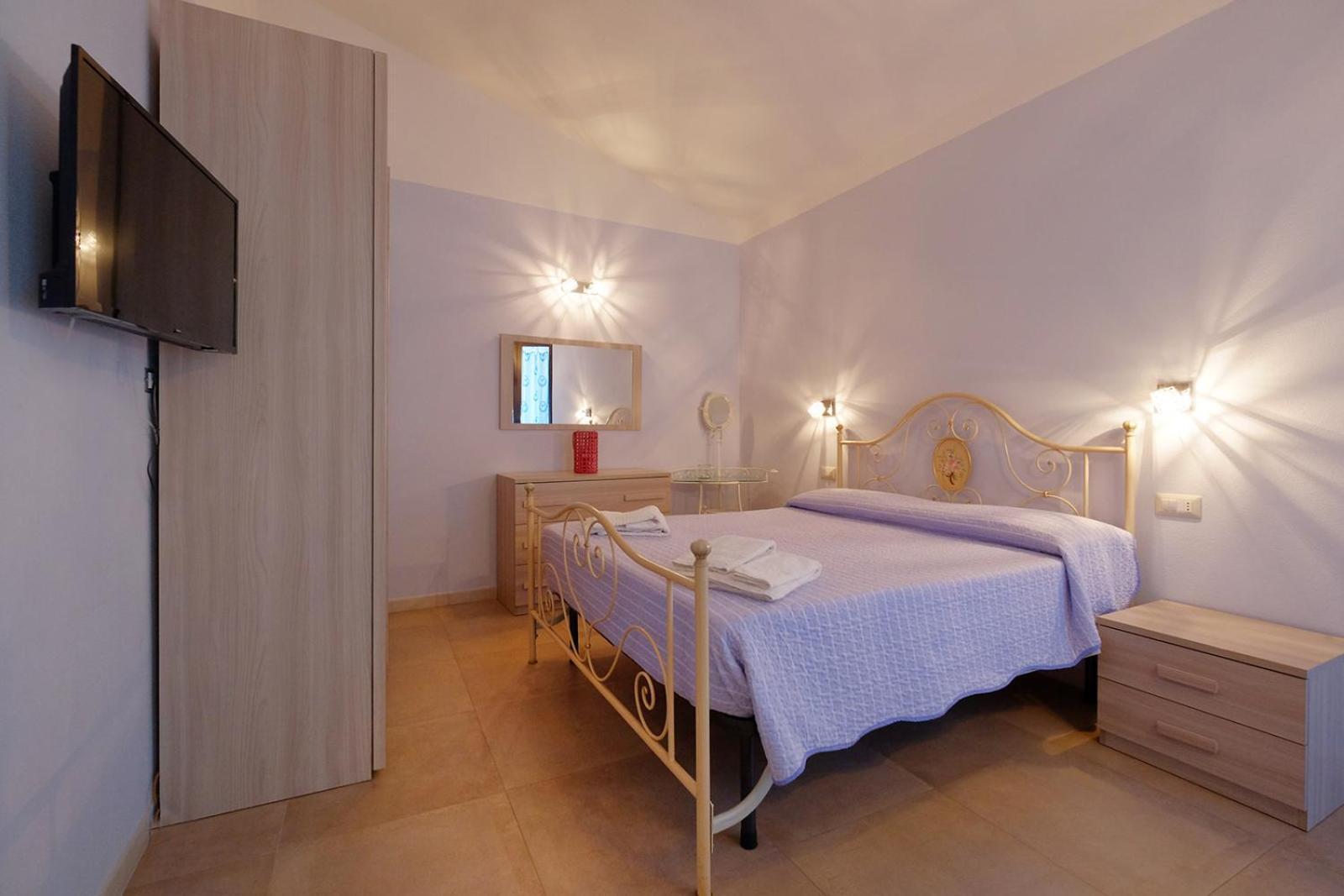 Casa Azzurra - Blue House Otel Teulada Dış mekan fotoğraf